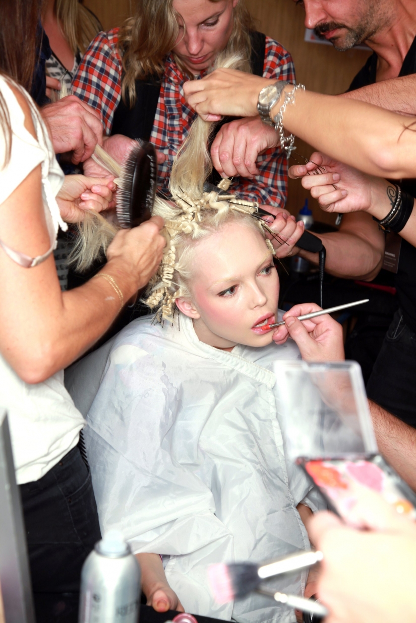 The reverse side of the fashion that hides the catwalk