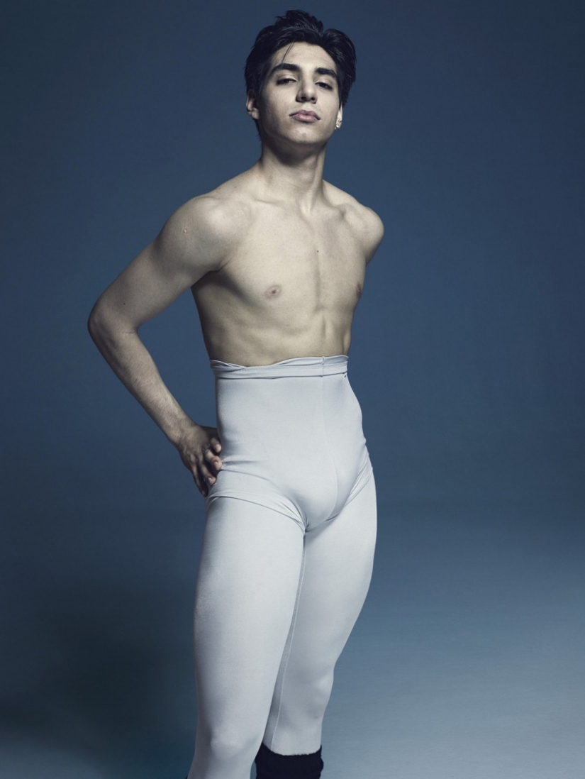 The rugged beauty of the dancers of the ballet schools in the project Rick guest