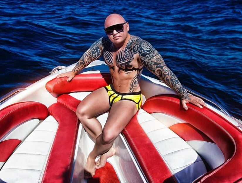 The Russian champion was humiliated at the airport, not believing that she was a woman