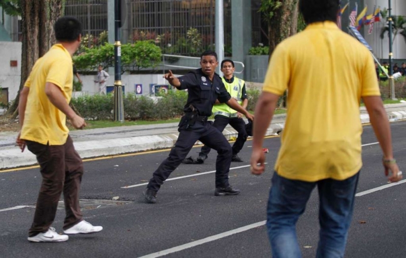 The strangest forbidden things around the world