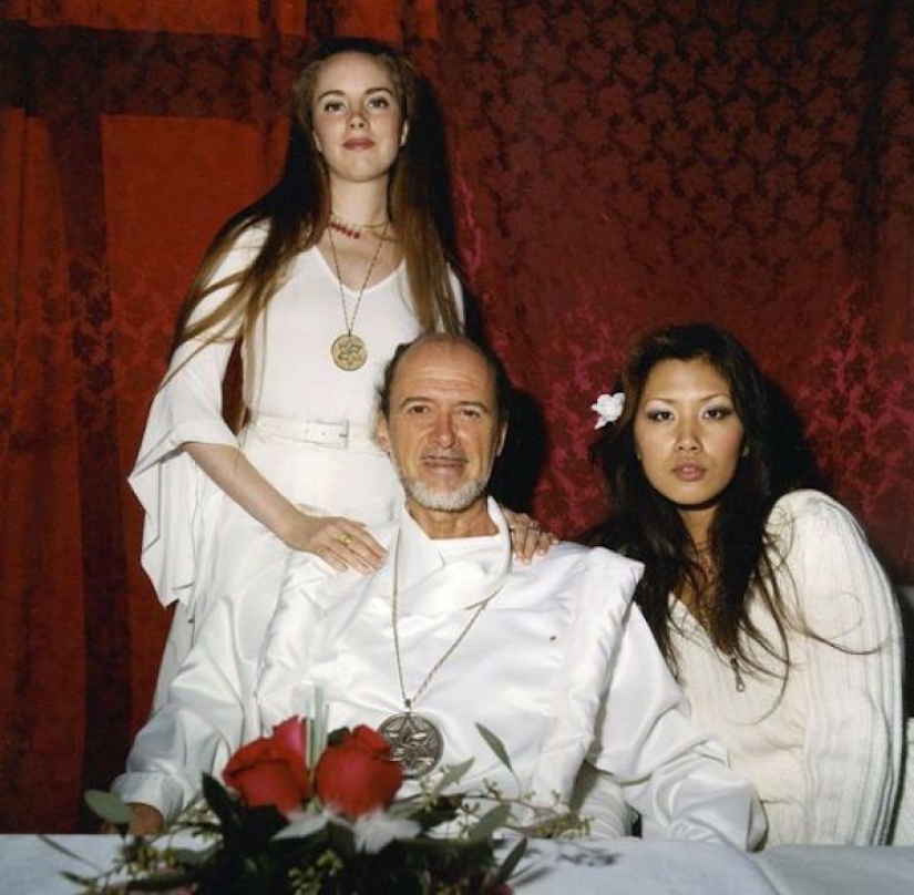 The strangest religions and creepy cults