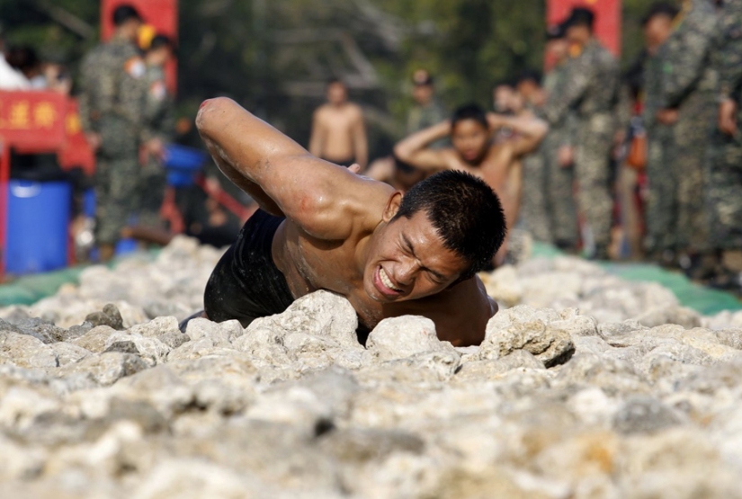The toughest military training around the world The toughest military training around the world