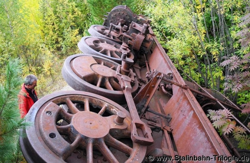 The trailer will not move, there are no platforms left: Stalin's road of death in the Arctic