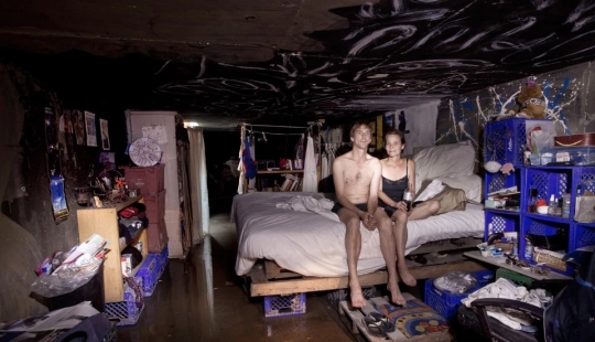 The underworld of sin city: a homeless life in the dark tunnels of Las Vegas