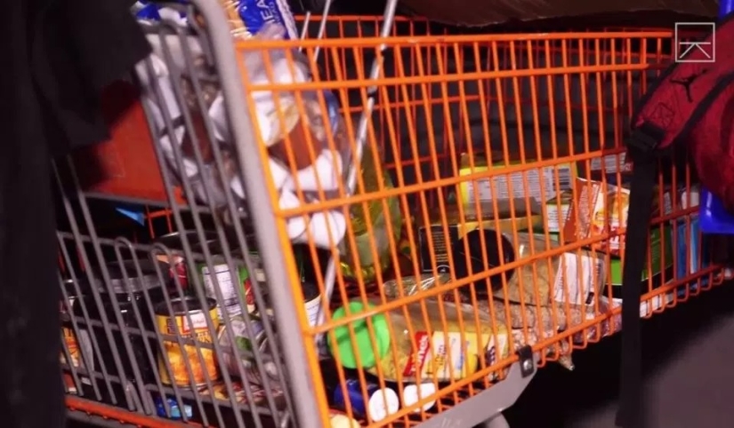 The underworld of sin city: a homeless life in the dark tunnels of Las Vegas