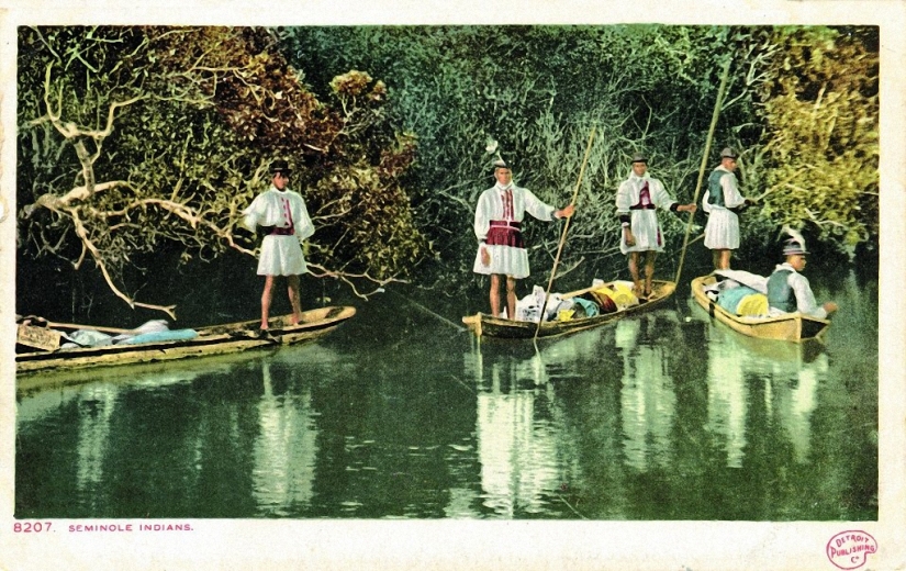 The very first color photographs of America