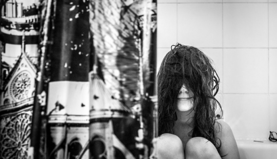 This girl does not like to be photographed. Here's what came of it This girl does not like to be photographed. Here's what came of it