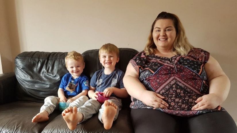 Three fat: the fat, the British changed their lives, losing weight on a TV show Three fat: the fat, the British changed their lives, losing weight on a TV show