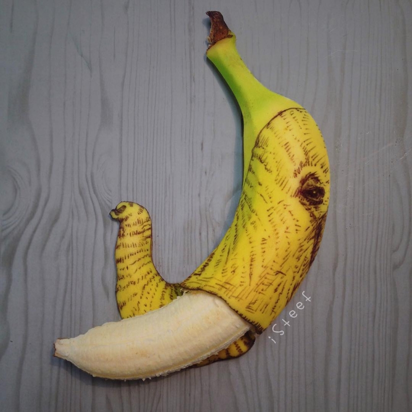 To spite the marble: the sculptor cuts off the excess from bananas