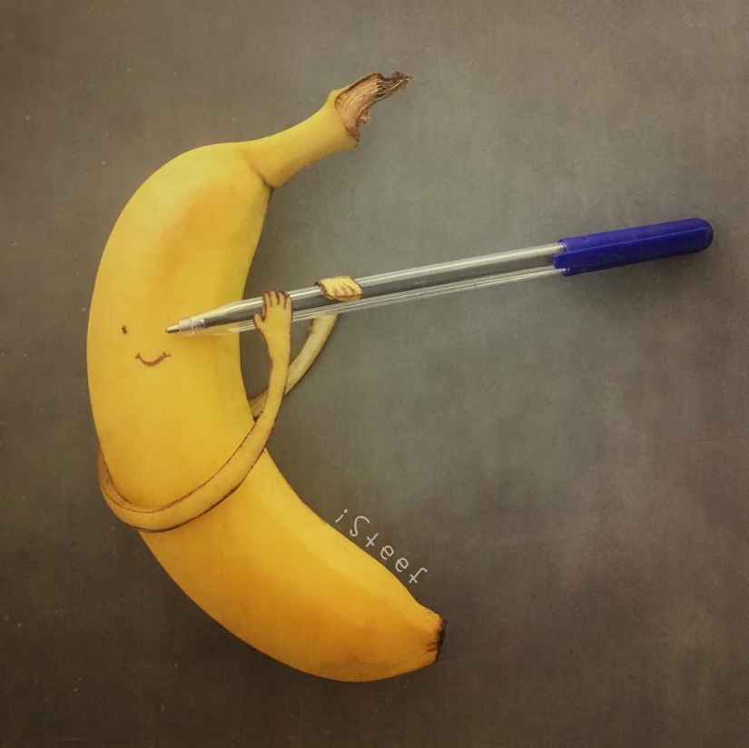 To spite the marble: the sculptor cuts off the excess from bananas