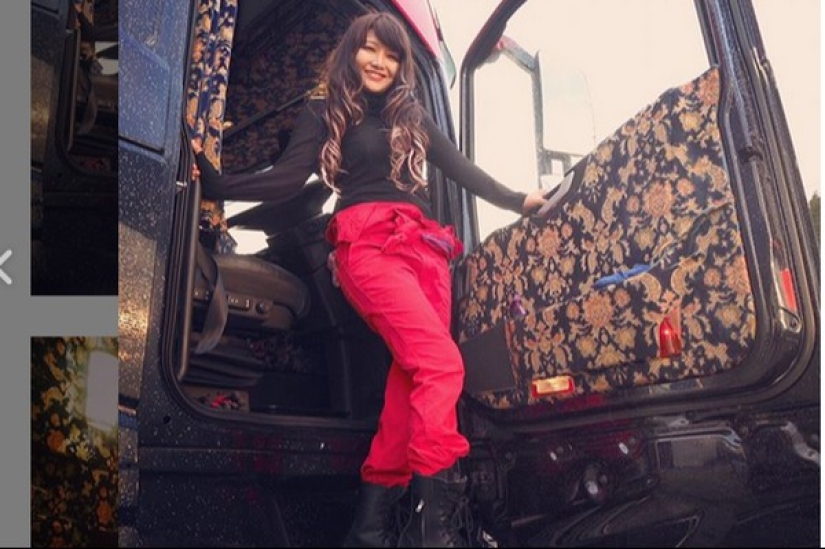 Tons of cargo and sea charm: most charming truck driver from Japan conquers the social network