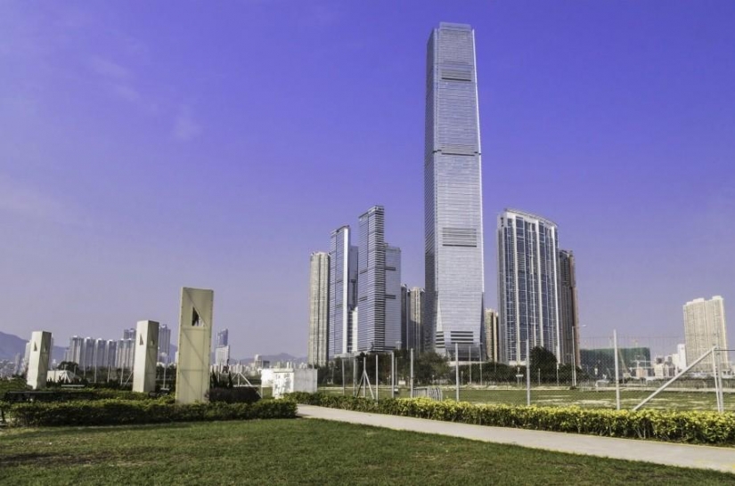 Top 15 the most impressive viewpoints in the world Top 15 the most impressive viewpoints in the world