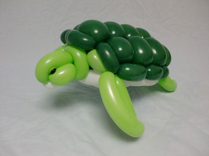 Twist, twirl, I want to cheat: Japanese creates realistic animal figures from balloons Twist, twirl, I want to cheat: Japanese creates realistic animal figures from balloons