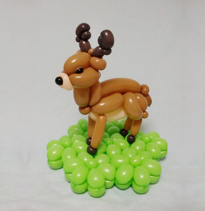 Twist, twirl, I want to cheat: Japanese creates realistic animal figures from balloons Twist, twirl, I want to cheat: Japanese creates realistic animal figures from balloons