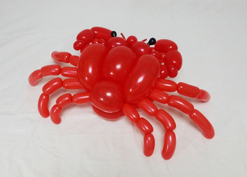 Twist, twirl, I want to cheat: Japanese creates realistic animal figures from balloons Twist, twirl, I want to cheat: Japanese creates realistic animal figures from balloons