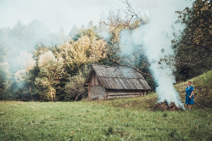 Ukraine through the eyes of a Dutchman: a terrific series of photos about life of Hutsuls Ukraine through the eyes of a Dutchman: a terrific series of photos about life of Hutsuls