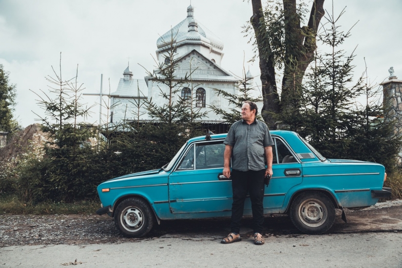 Ukraine through the eyes of a Dutchman: a terrific series of photos about life of Hutsuls Ukraine through the eyes of a Dutchman: a terrific series of photos about life of Hutsuls