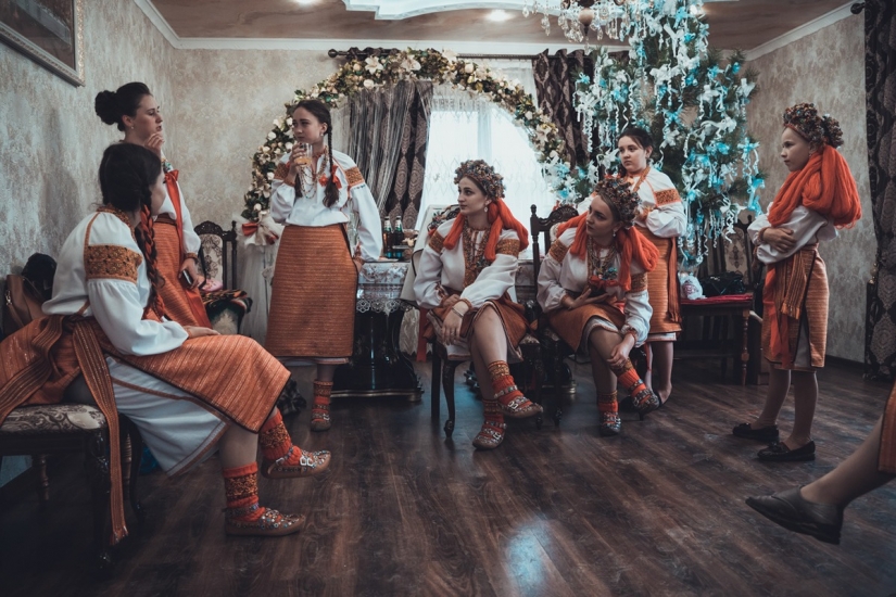 Ukraine through the eyes of a Dutchman: a terrific series of photos about life of Hutsuls Ukraine through the eyes of a Dutchman: a terrific series of photos about life of Hutsuls