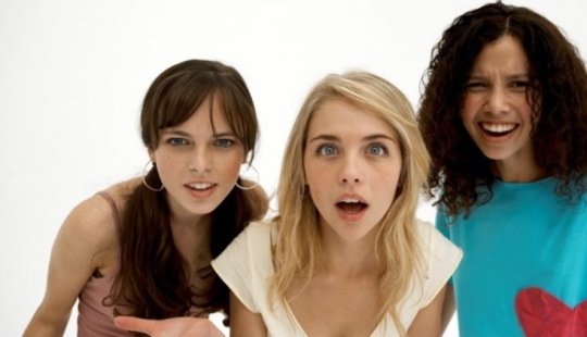 Un estudiante de los EE.UU. se convirtió en una estrella de la red social debido a una parte del cuerpo anormalmente grande Un estudiante de los EE.UU. se convirtió en una estrella de la red social debido a una parte del cuerpo anormalmente grande