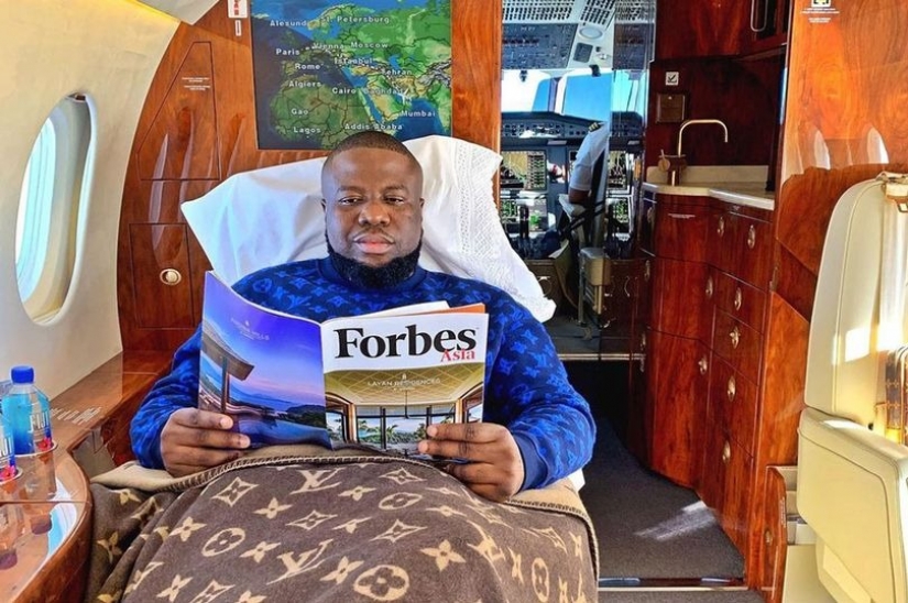 Un instagrammer de Nigeria se enfrenta a 20 años de prisión por lavar una cantidad récord Un instagrammer de Nigeria se enfrenta a 20 años de prisión por lavar una cantidad récord