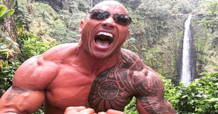 Un meme con" duro " Dwayne Johnson se está difundiendo en línea. Es realmente versátil