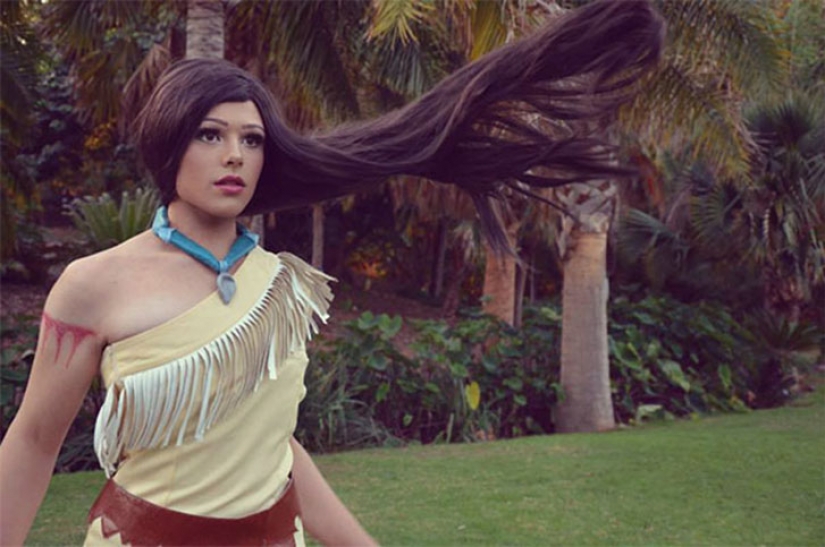 Under the images of these Disney princesses is hiding... a guy who knows how to make up