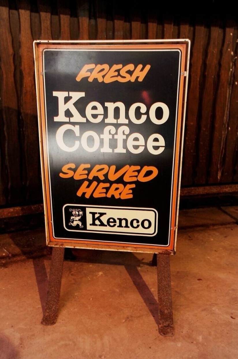 Viaje en 1993: se parece a un antiguo pub Británico, que fue cerrado hace 27 años