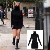 What does the coronavirus dress that Lottie Moss made a bestseller look like