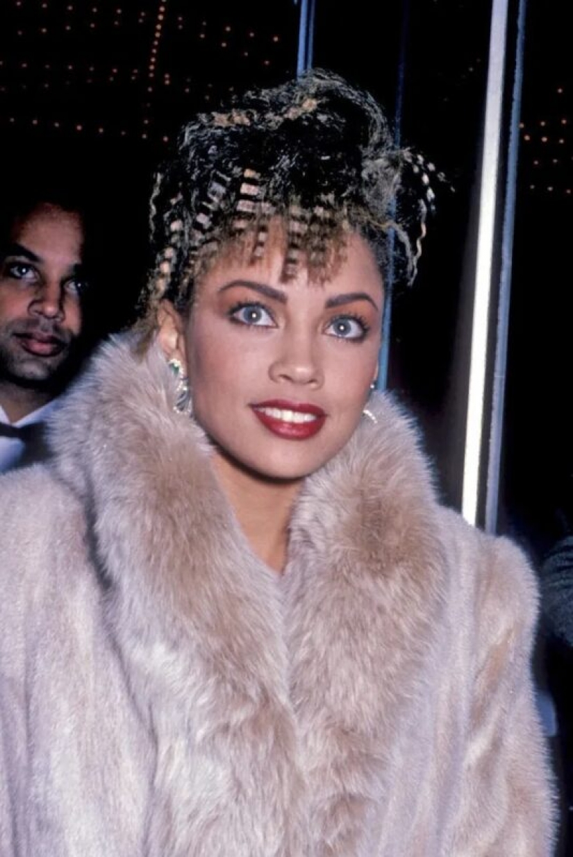 What hairstyle was in fashion in the year of your birth: the 50 most popular haircuts