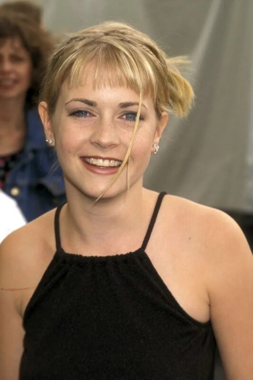 What hairstyle was in fashion in the year of your birth: the 50 most popular haircuts