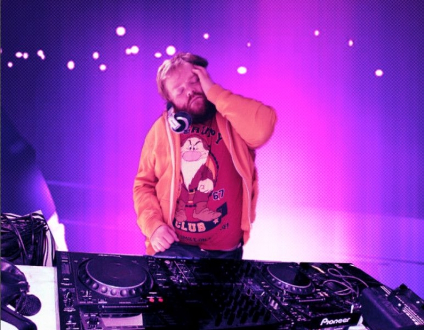 This is what happens when you sleep in your workplace.