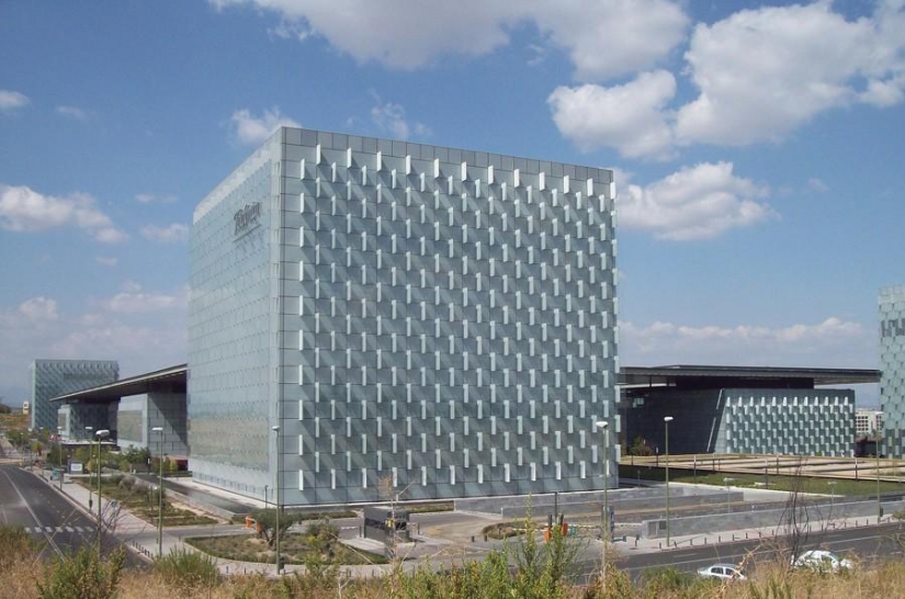 Where Internet: 10 super data centers Where Internet: 10 super data centers