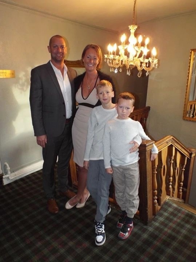 Why does a "lazy" mother allow children to play on the computer all day and eat goodies