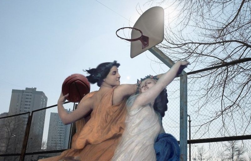 With paintings of classical paintings in modern life