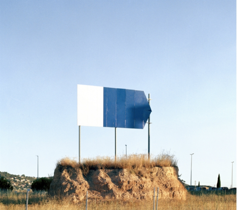 "You don't have Adblock!": the artist imagined what life would look like without advertising "You don't have Adblock!": the artist imagined what life would look like without advertising