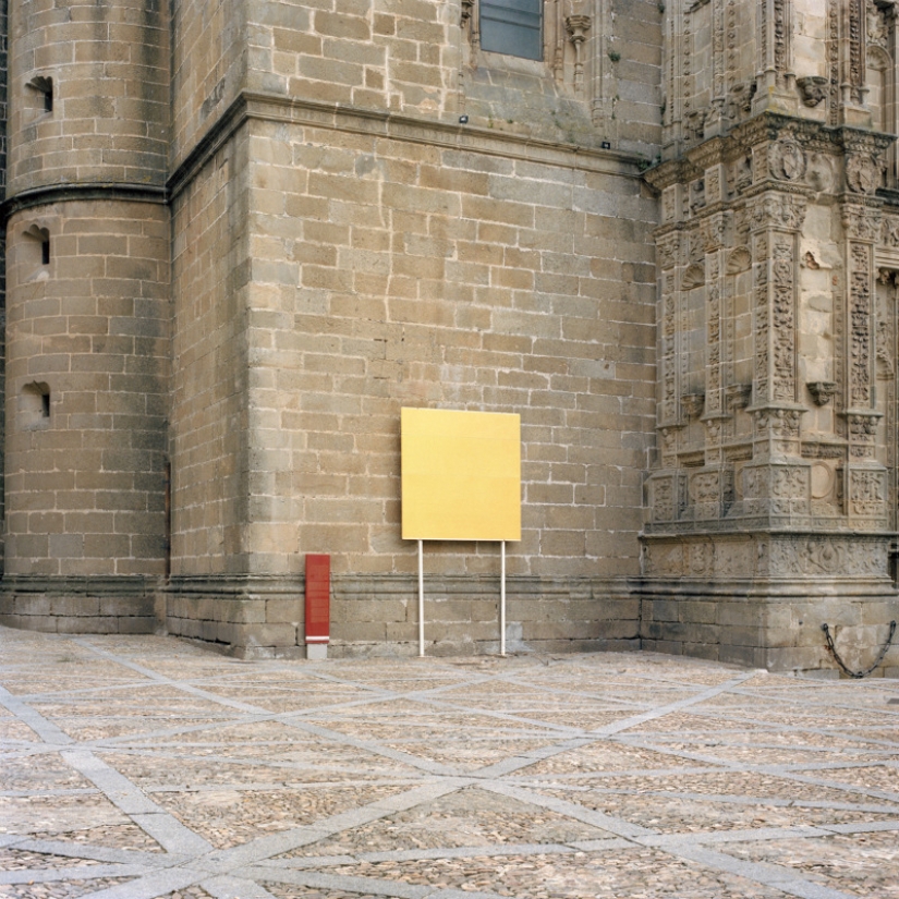 "You don't have Adblock!": the artist imagined what life would look like without advertising "You don't have Adblock!": the artist imagined what life would look like without advertising