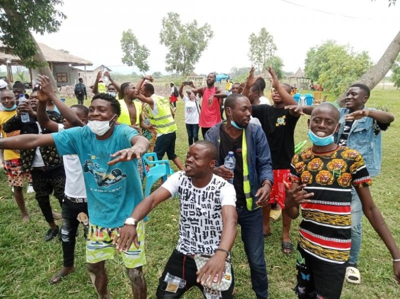 "Zombies of Kinshasa": a new drug bomb turns people into unconscious creatures "Zombies of Kinshasa": a new drug bomb turns people into unconscious creatures