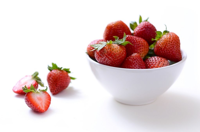 10 amazing properties of strawberries that you had no idea about