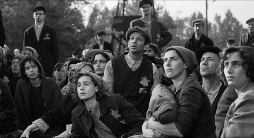 10 bloopers de películas relacionados con disfraces, accesorios y apariencia 10 bloopers de películas relacionados con disfraces, accesorios y apariencia