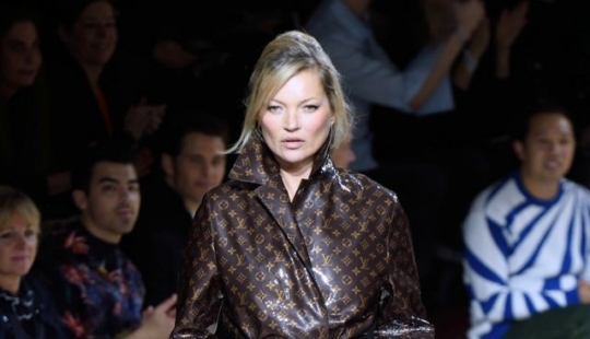 10 celebrities who became famous by accident