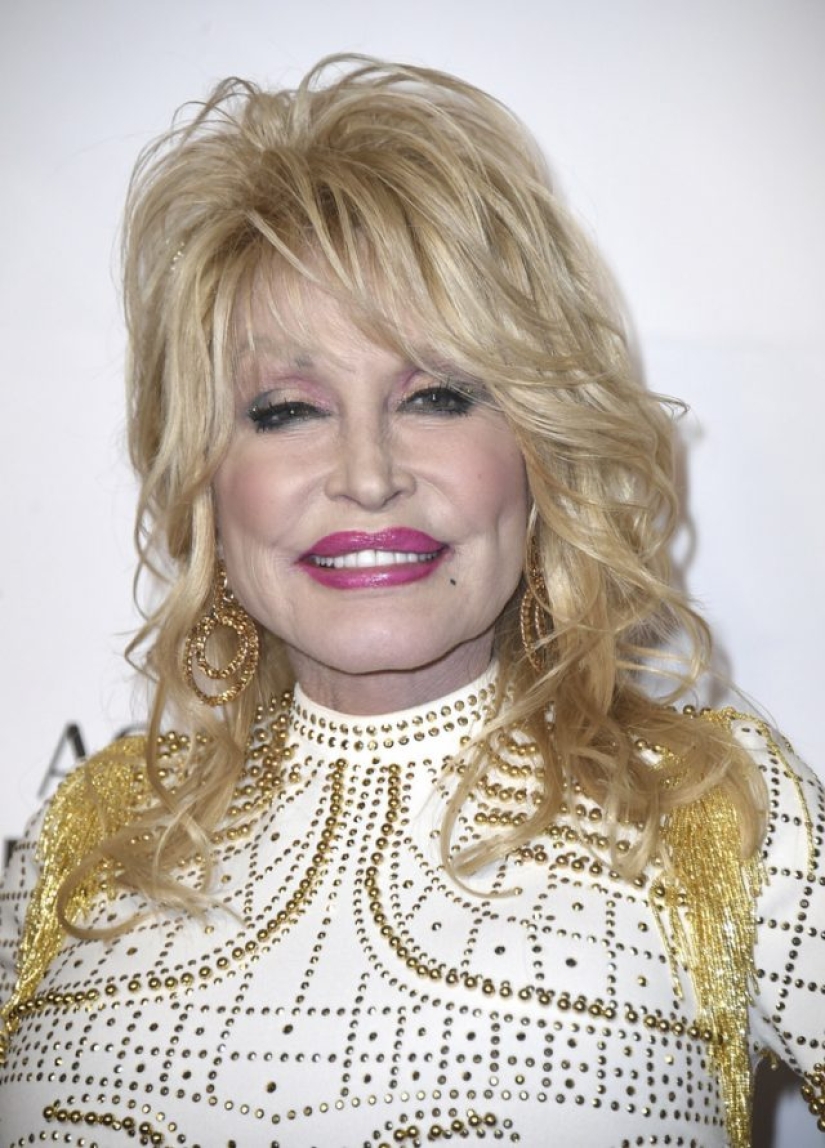 10 Celebs Who Grew Up In Poverty And Boldly Rise Above It 10 Celebs Who Grew Up In Poverty And Boldly Rise Above It