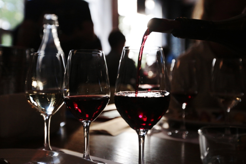 10 datos sobre Beaujolais que te convertirán en un conocedor de vinos con un sabor impecable 10 datos sobre Beaujolais que te convertirán en un conocedor de vinos con un sabor impecable