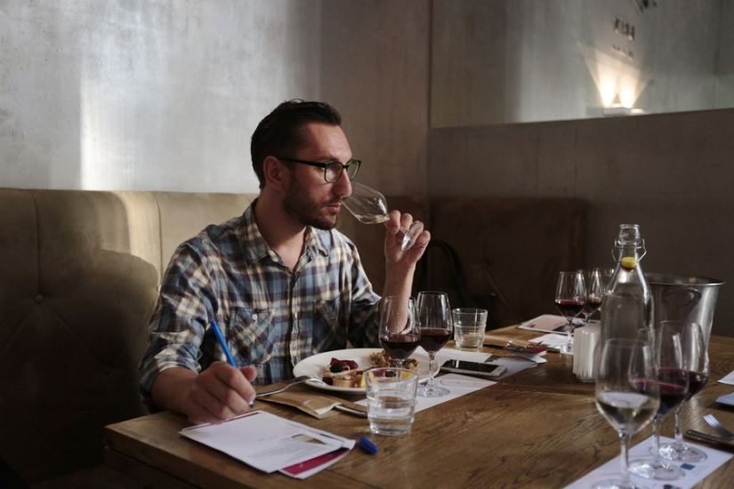 10 datos sobre Beaujolais que te convertirán en un conocedor de vinos con un sabor impecable 10 datos sobre Beaujolais que te convertirán en un conocedor de vinos con un sabor impecable