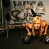 10 easy ways to keep fit without going to the gym