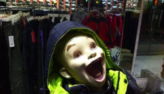 10 estúpidos maniquíes por los que no puedes pasar
