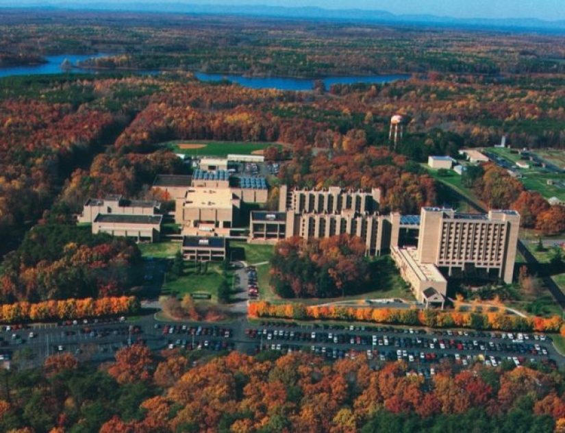 10 facts about the FBI 10 facts about the FBI