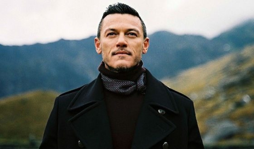 10 gay men adored by millions of women 10 gay men adored by millions of women