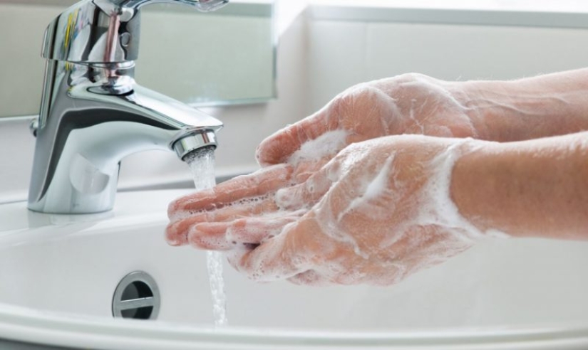 10 habits that increase the likelihood of contracting coronavirus