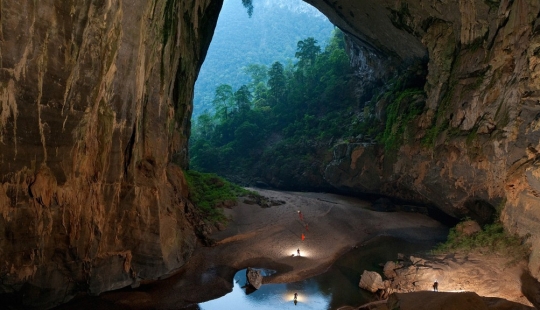 10 Incredible Places That Really Exist