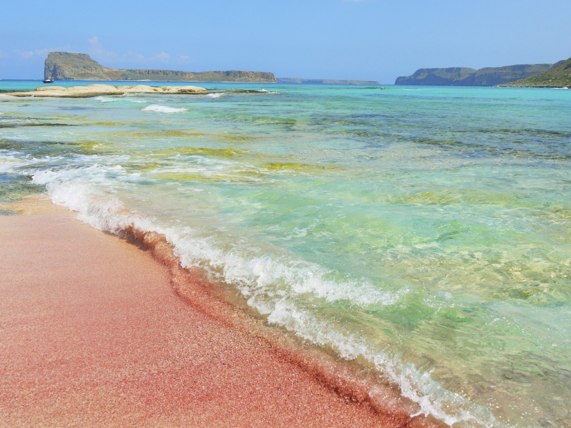 10 most beautiful pink beaches in the world